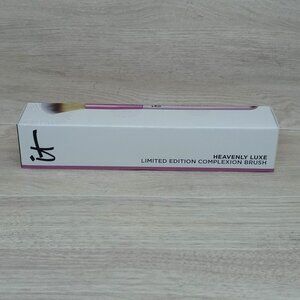 IT Cosmetics Heavenly Luxe | LIMITED EDITION- Complexion Brush